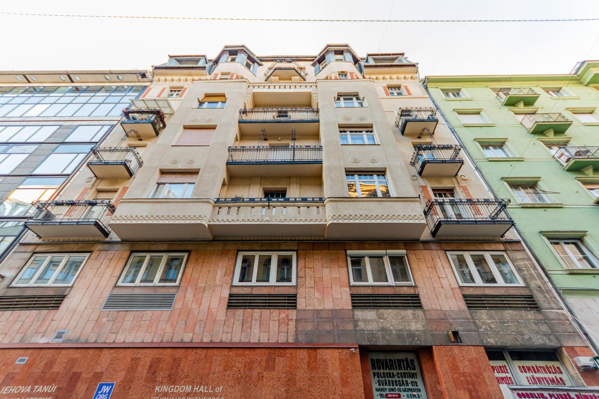 Rothapartments'City Budapeste Exterior foto