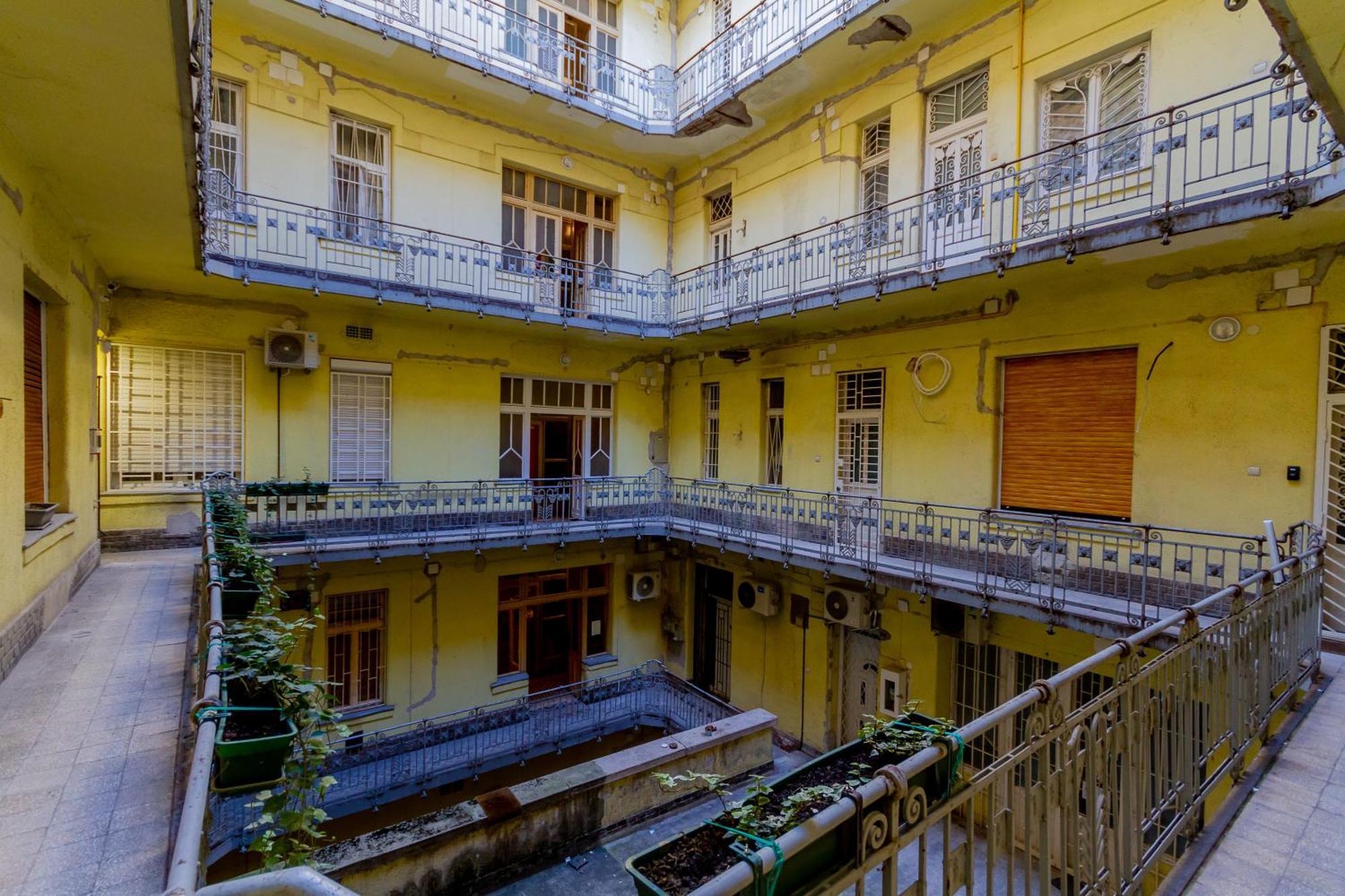 Rothapartments'City Budapeste Exterior foto